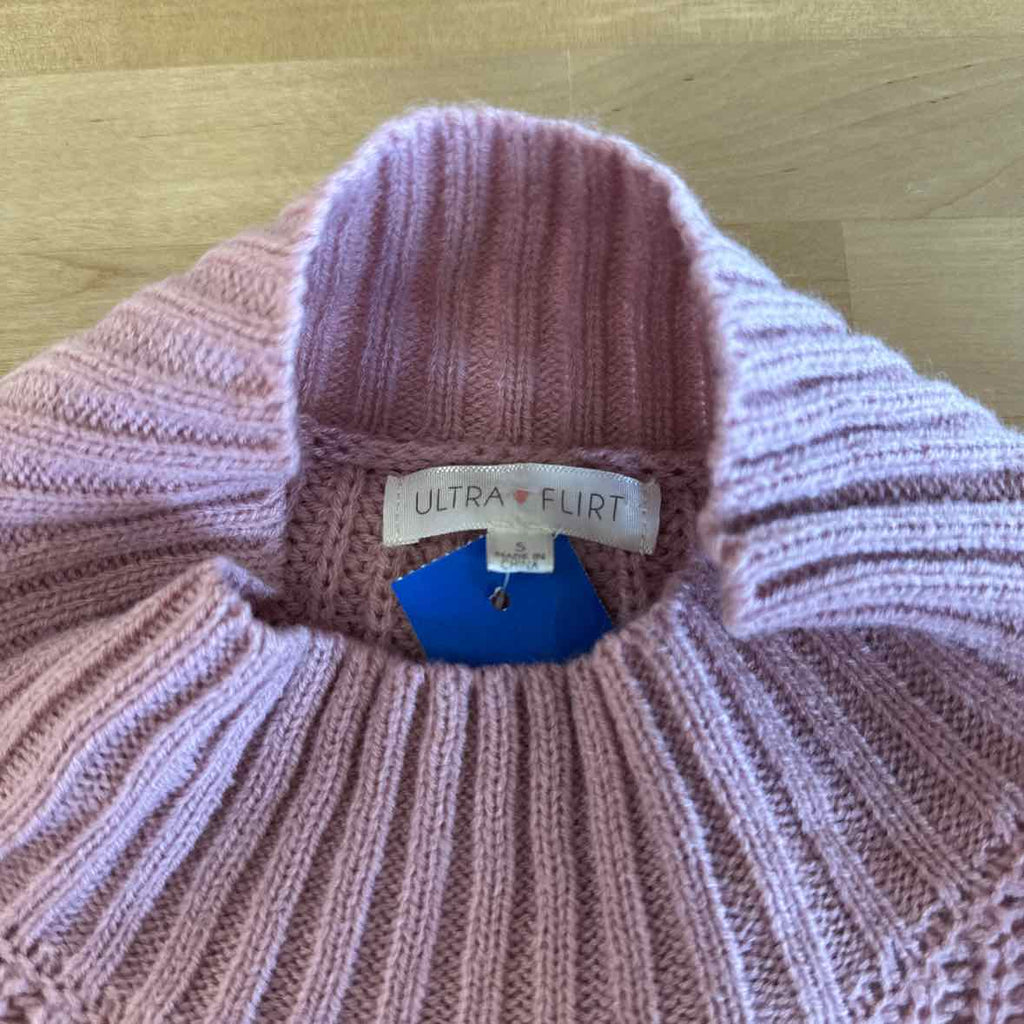 ultra flirt Size S Pink Sweater