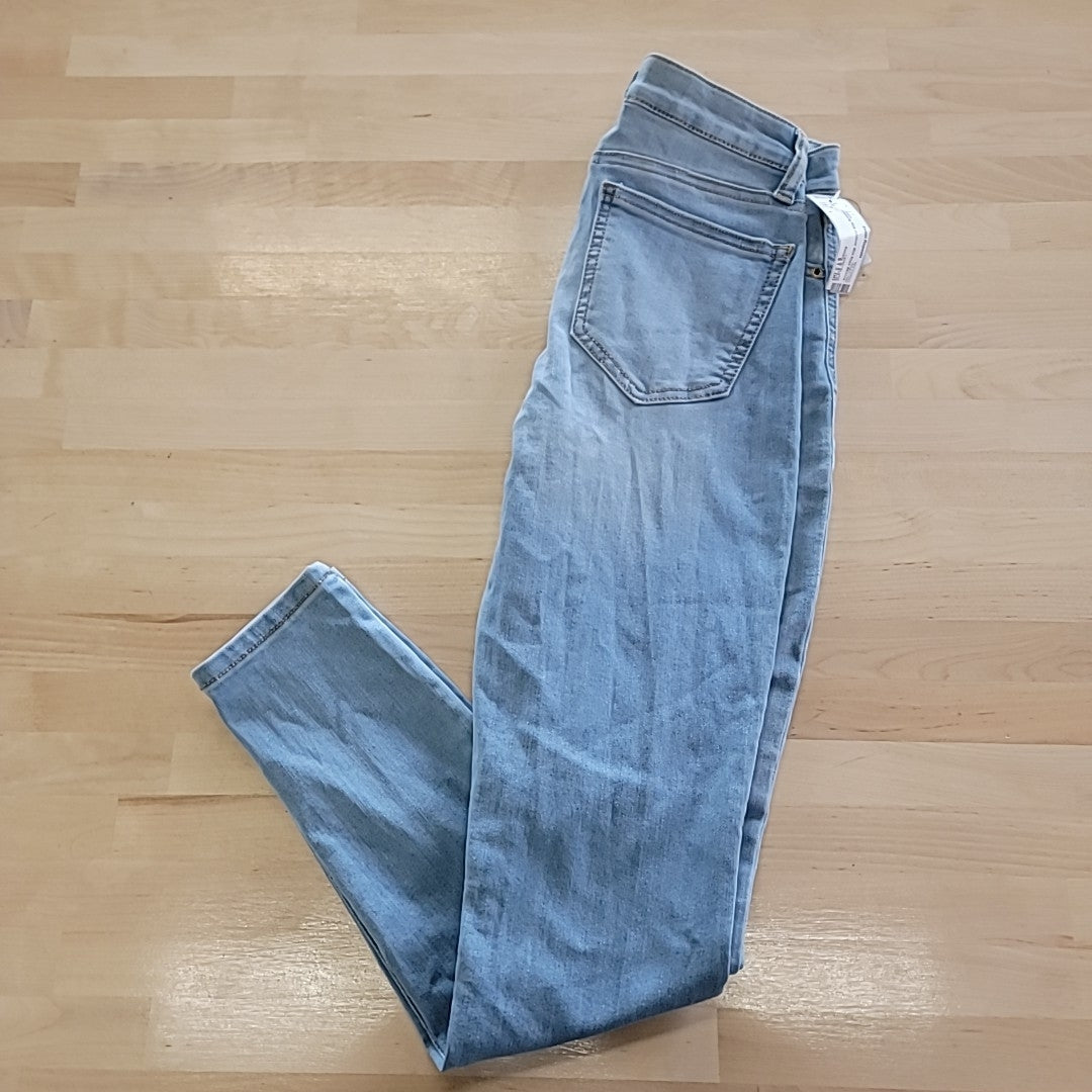 Celebrity Pink Juniors' Mid Rise Skinny Ankle Jeans