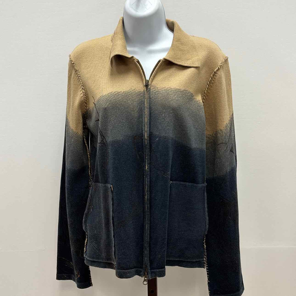 Spanner Size M Tan/Blue Preloved Jacket