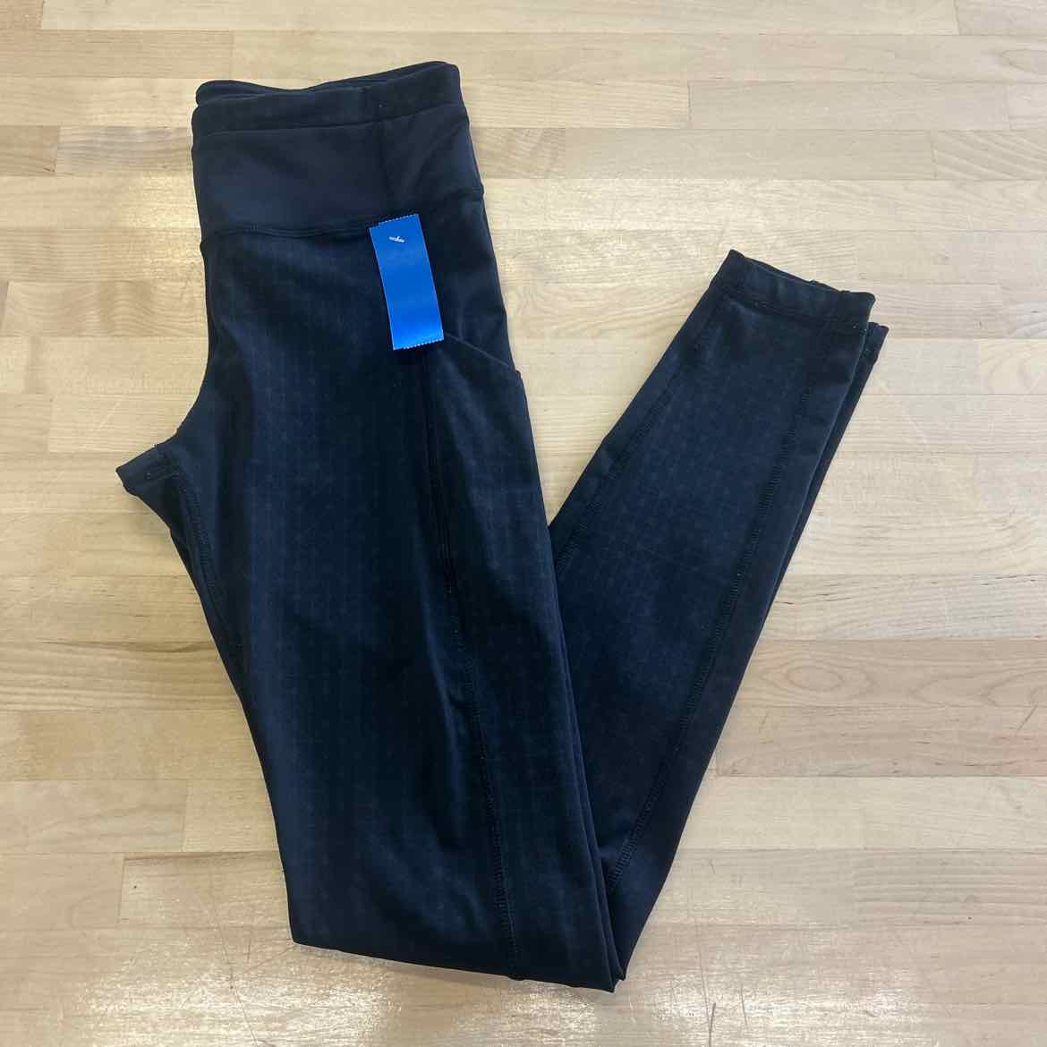 LuluLemon Size 6 Black Preloved Leggings