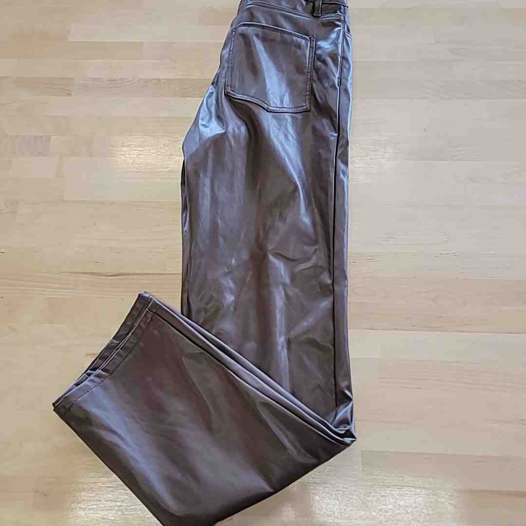 dollhouse Size 7/8 Amber Brown Vegan Leather High Rise Wide Leg Pants NWT