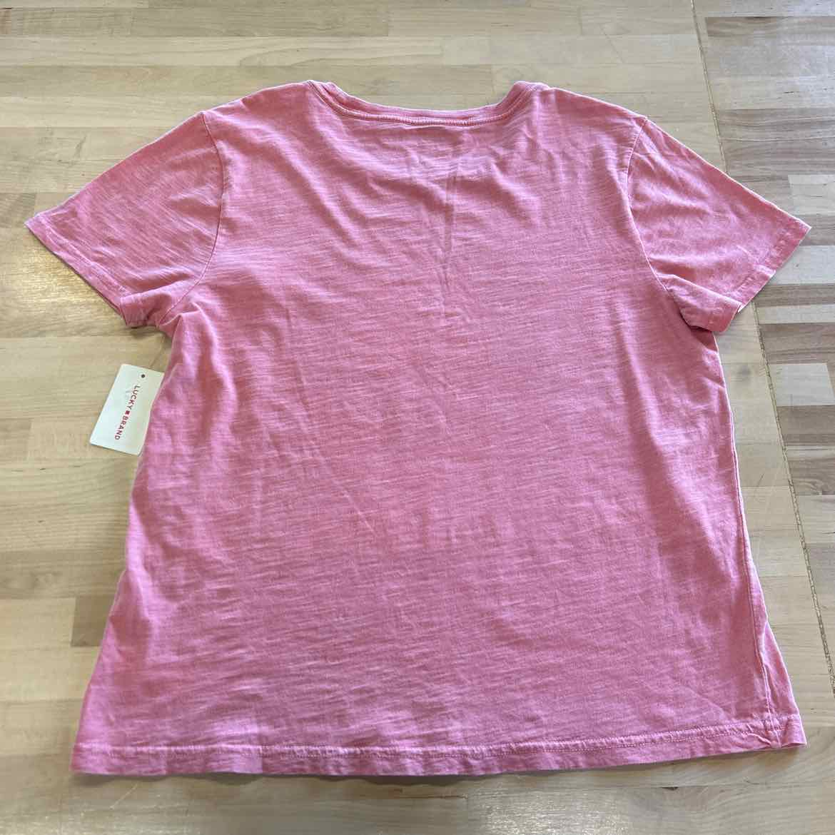 Lucky Brand Size L Pink T-shirt