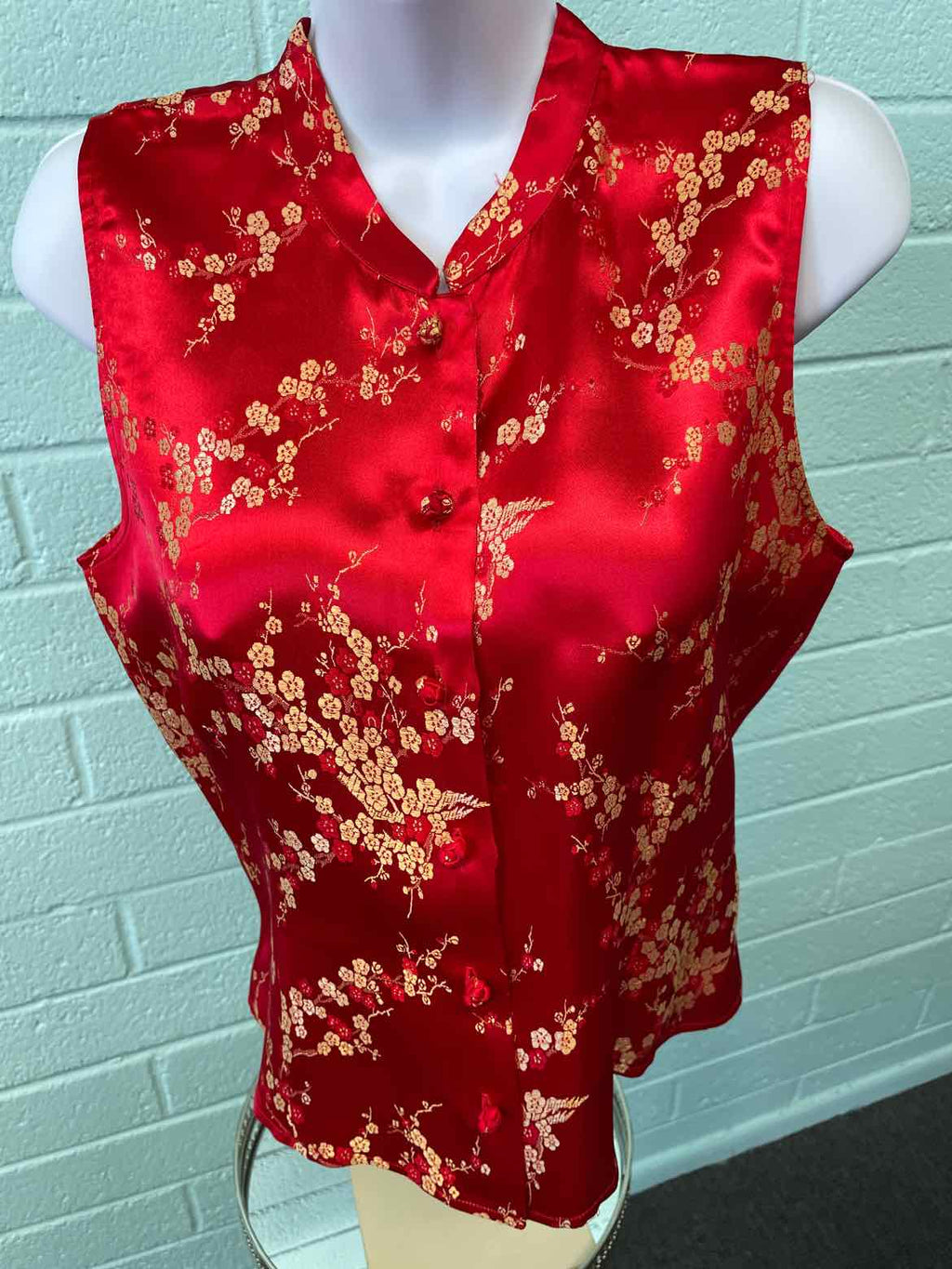 Carole Little Size 4 Red & Gold Satin Blouse