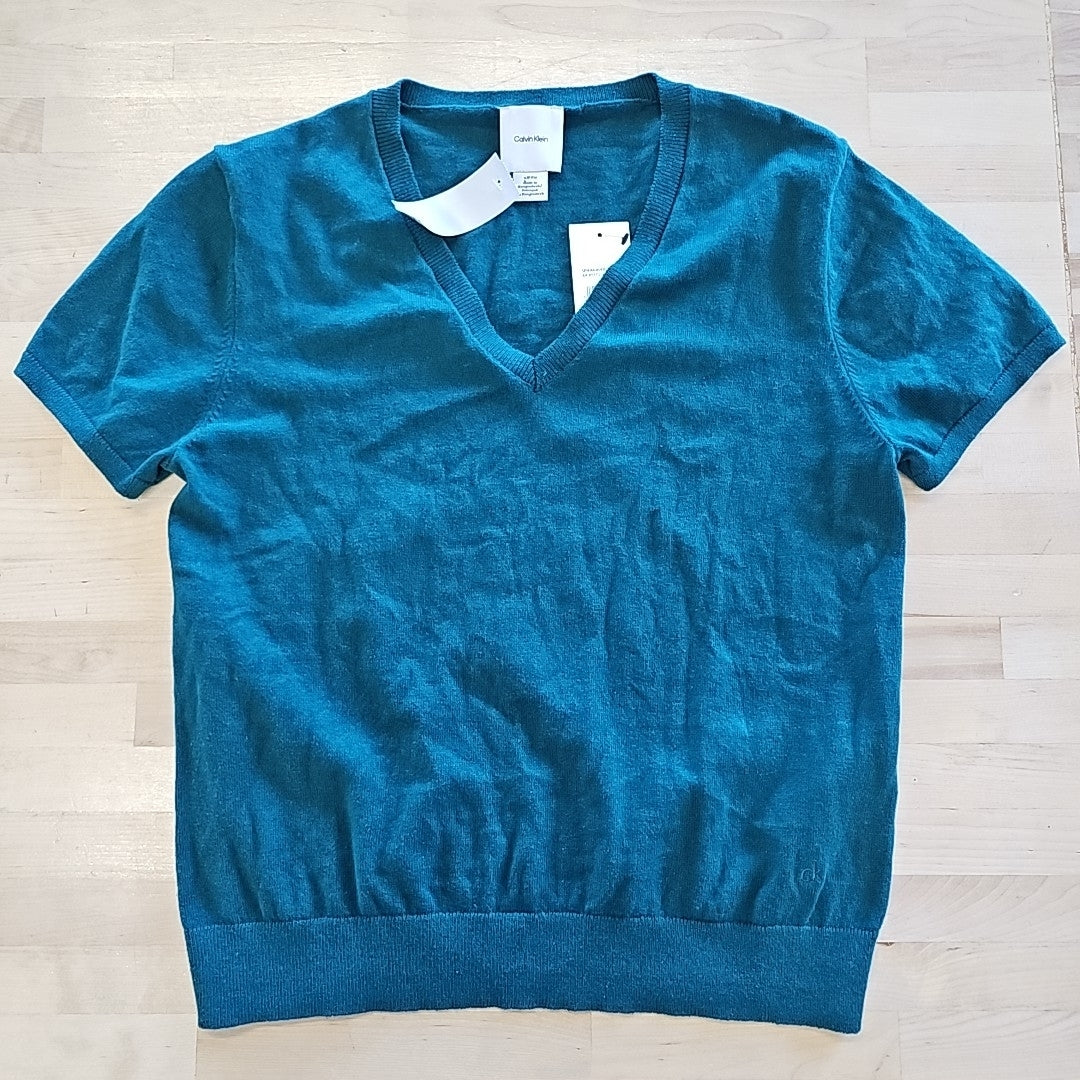 Calvin Klein Women's Short Sleeve V-Neck Sweater