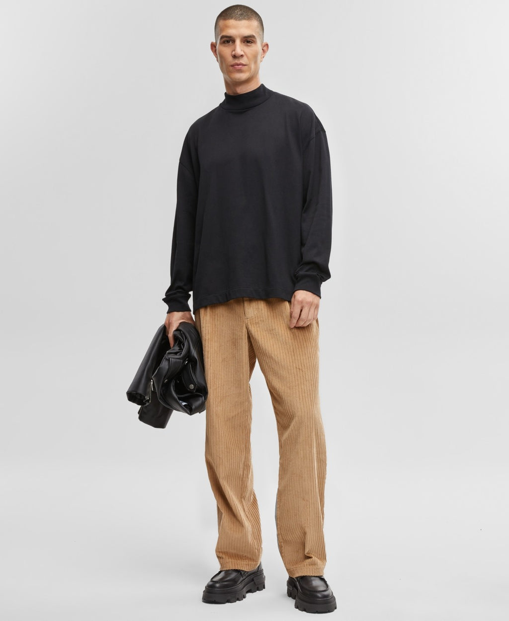 Mode of One Men's Long-Sleeve Oversized-Fit T-Shirt