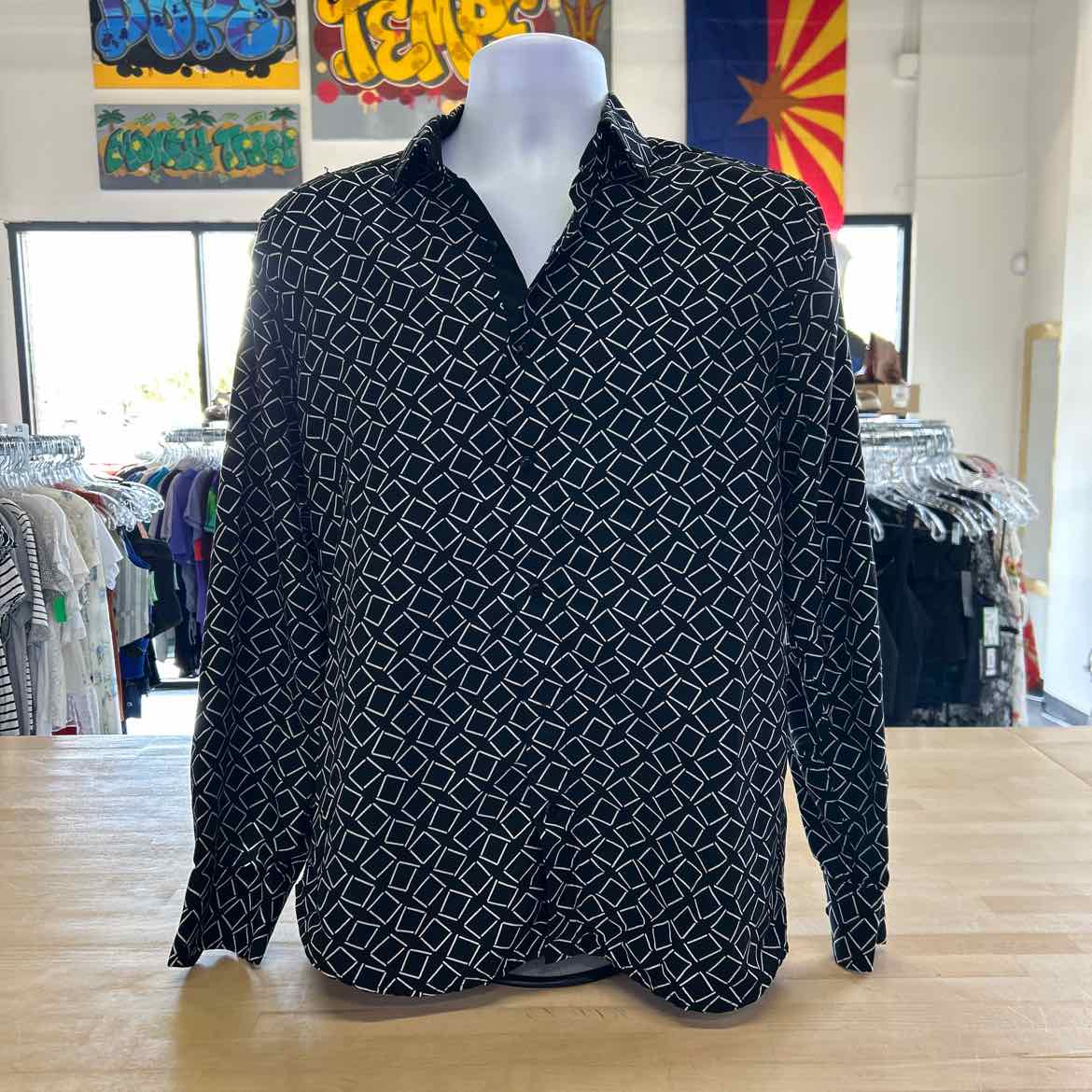 Silver Stone Size L Black Beige Preloved MENS Button Down Shirt