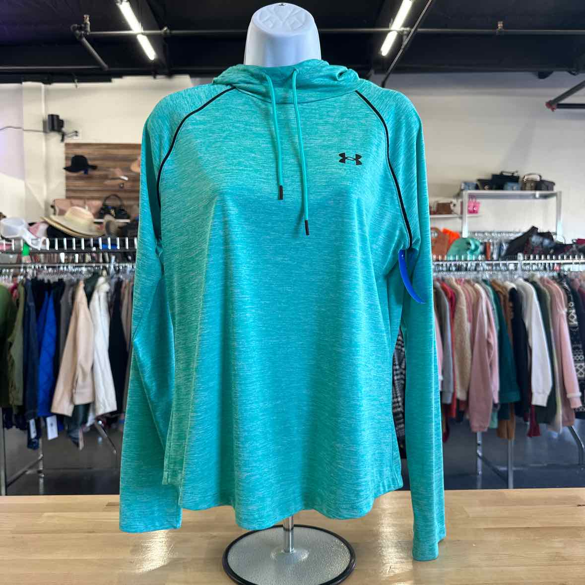 Under Armour Size M Teal Athletic Jacket