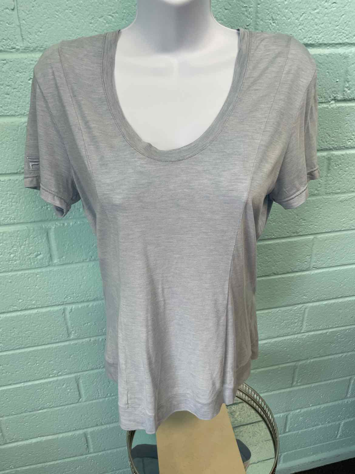 Fila Size L Powder Blue T-shirt