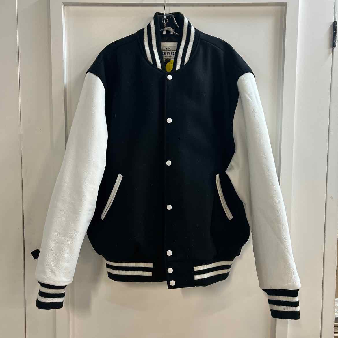 Varsity Base Size 2XL Black MENS Jacket