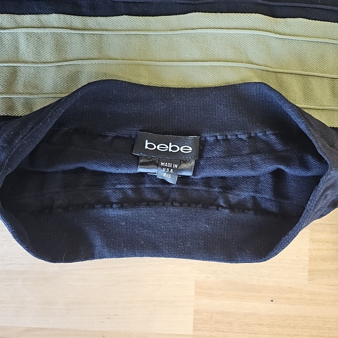 Bebe Size S Green Skirt