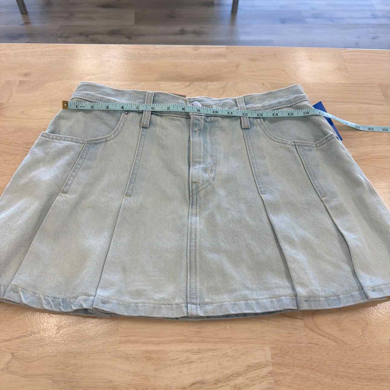 Levi's Size 31 Blue New Skirt