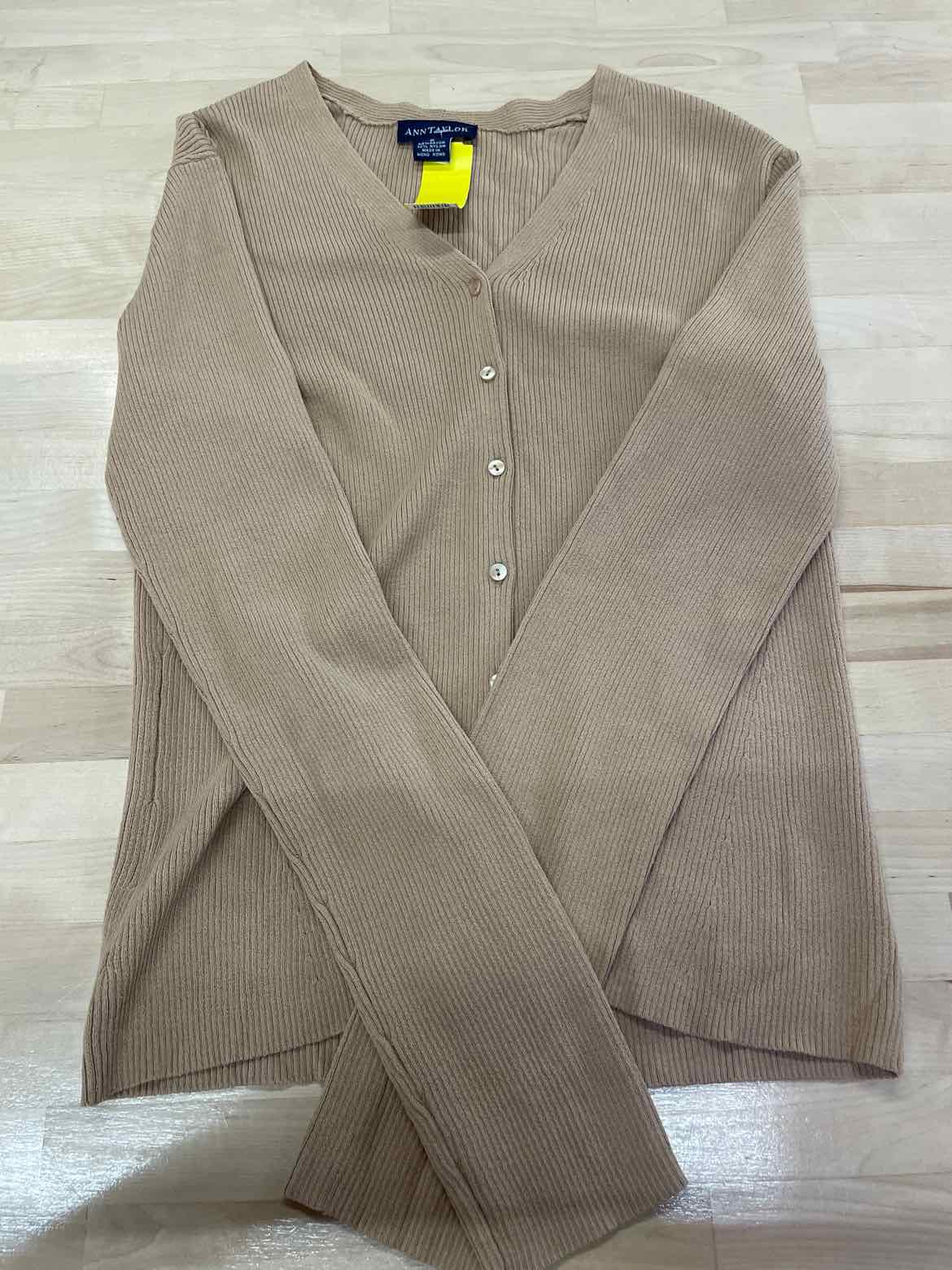 Ann Taylor Size S Beige Cardigan