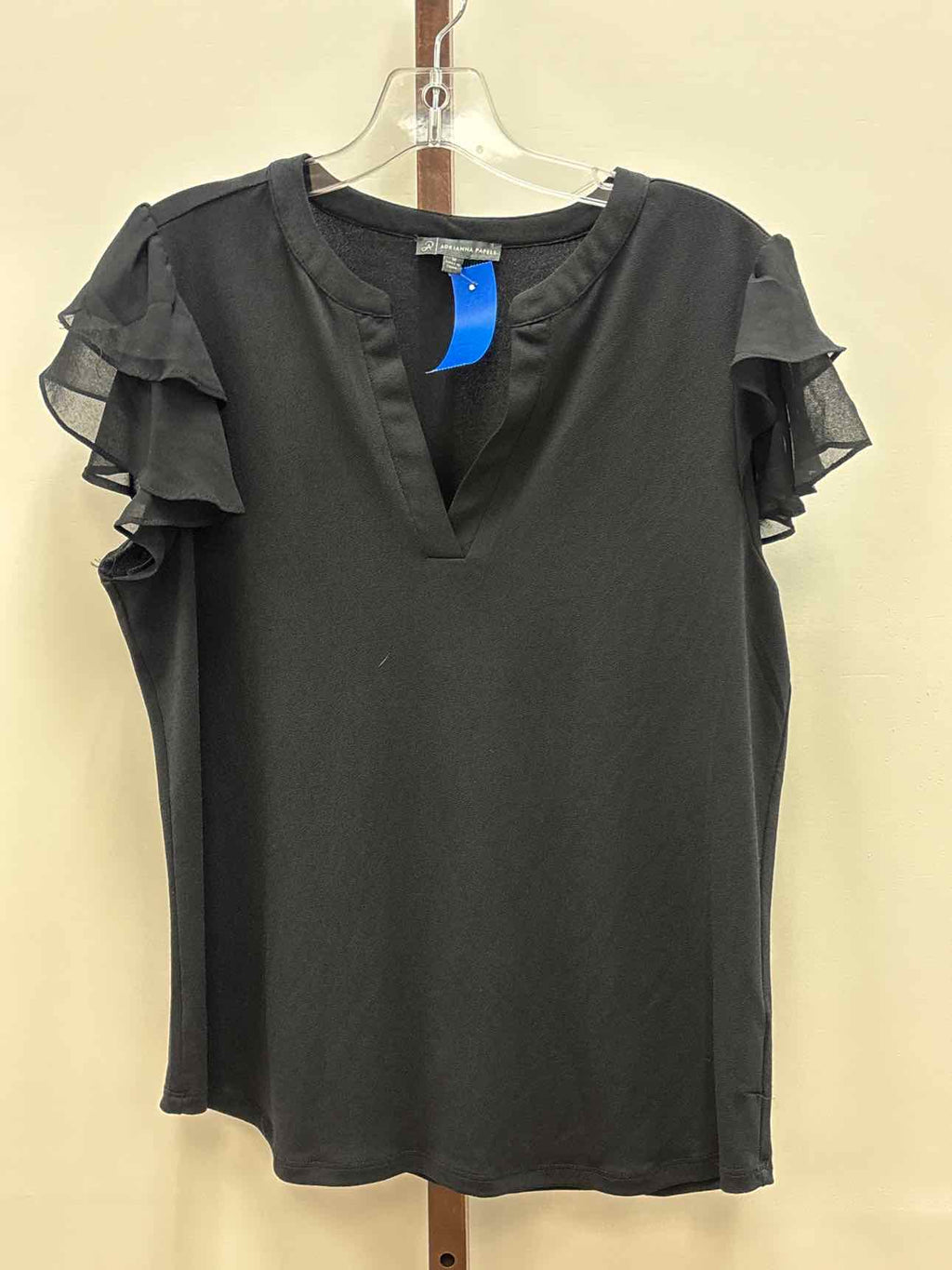 Adrianna Papell Size M Black Shirt