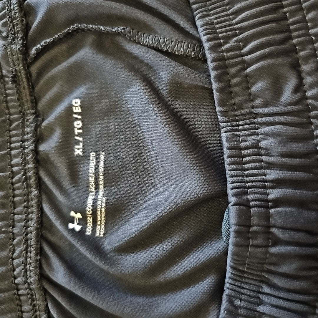 Under Armour Size XL Black MENS Athletic Shorts