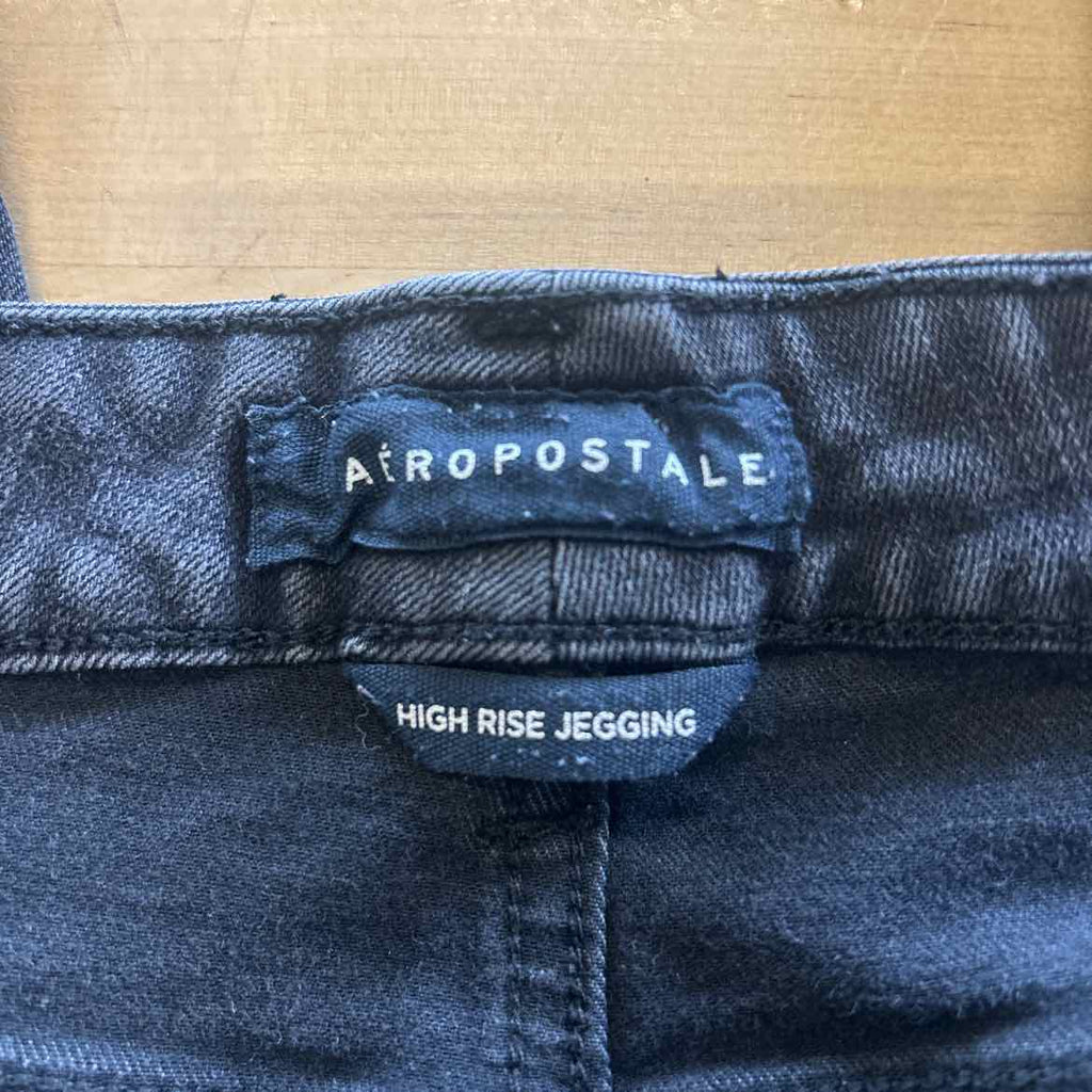 Aeropostale Size 16 Black Preloved Jeans
