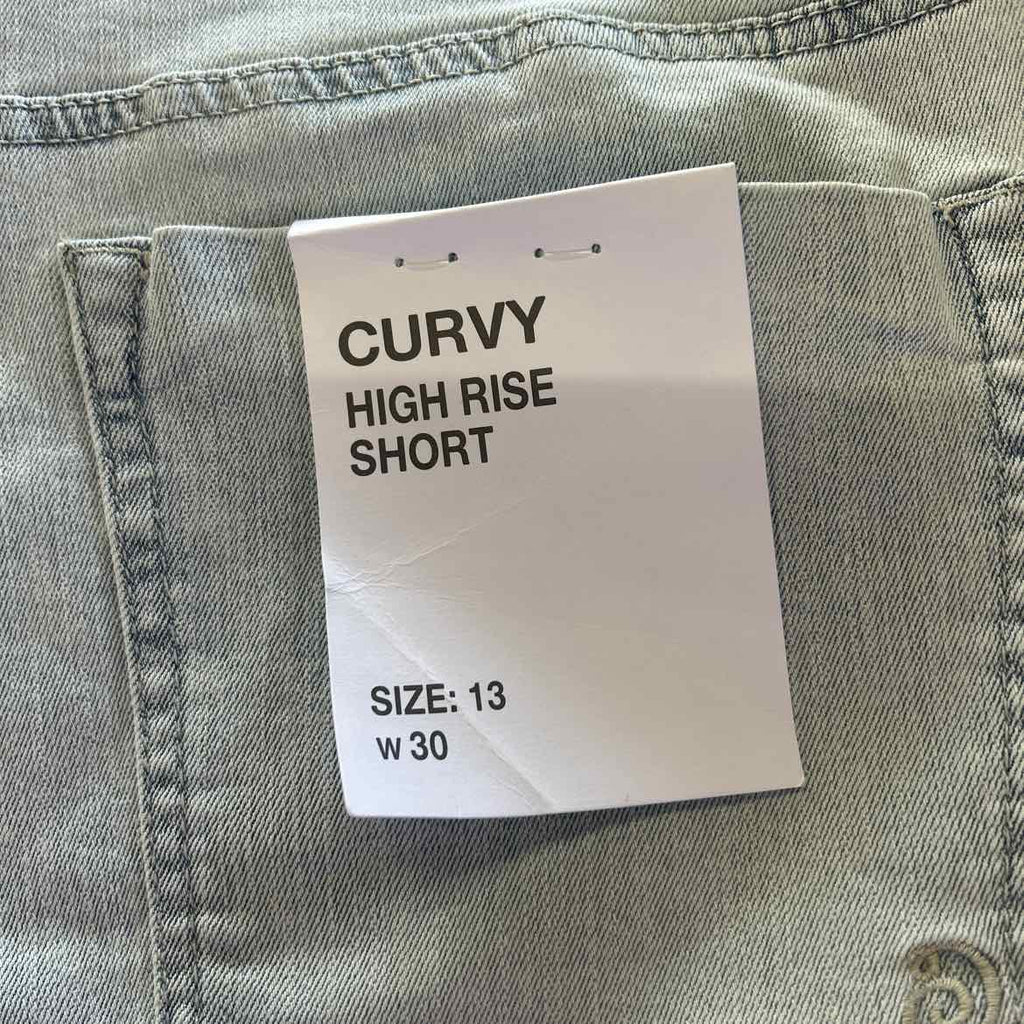 Indigo Rein Juniors' Embroidered Floral Frayed-Hem Denim Shorts - Light Blue