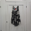Torrid Size 1X BLACK & WHITE Preloved Romper