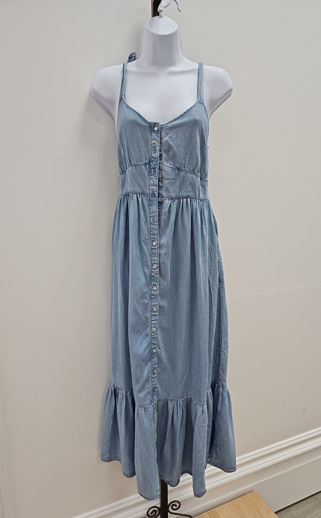 Levi's Size L Blue Denim New Dress
