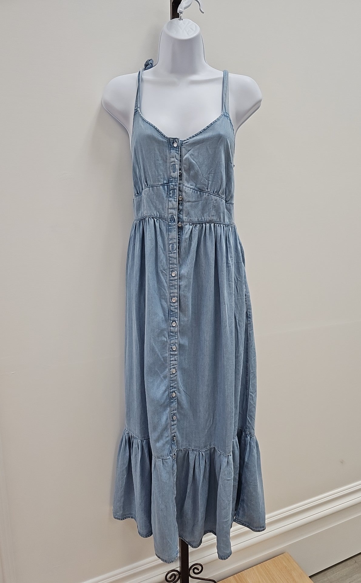 Levi's Size L Blue Denim New Dress