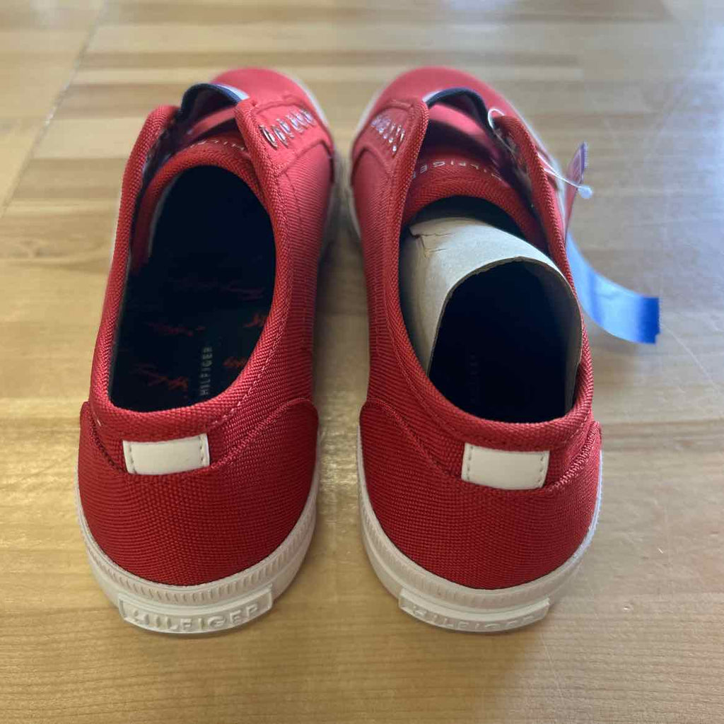 Tommy Hilfiger Size 8.5 Red Preloved Sneakers
