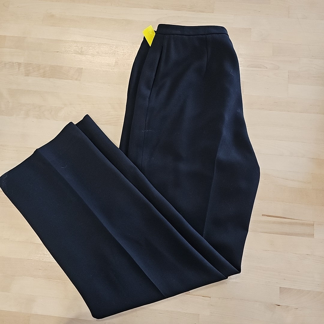 Le Suit Size 14 Black Pants