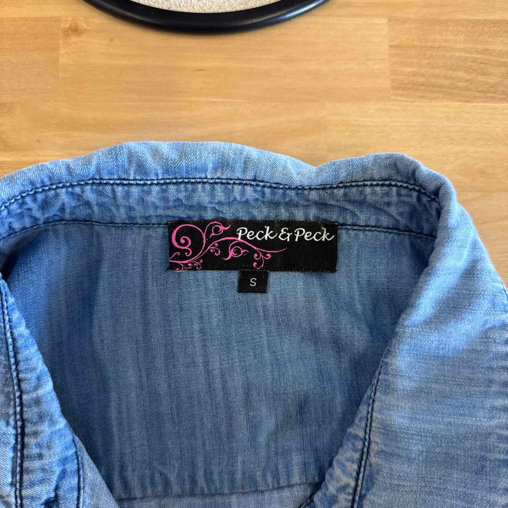 Peck&Peck Size S Denim Button Down Shirt