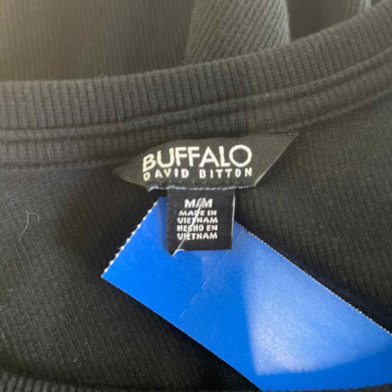 Buffalo Size M Black Preloved T-Shirt SS