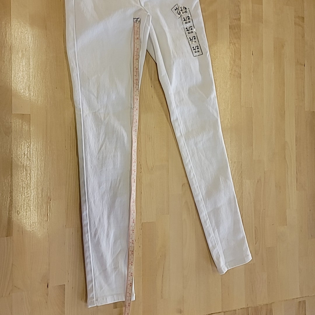 dollhouse Size 1/2 White Jeans
