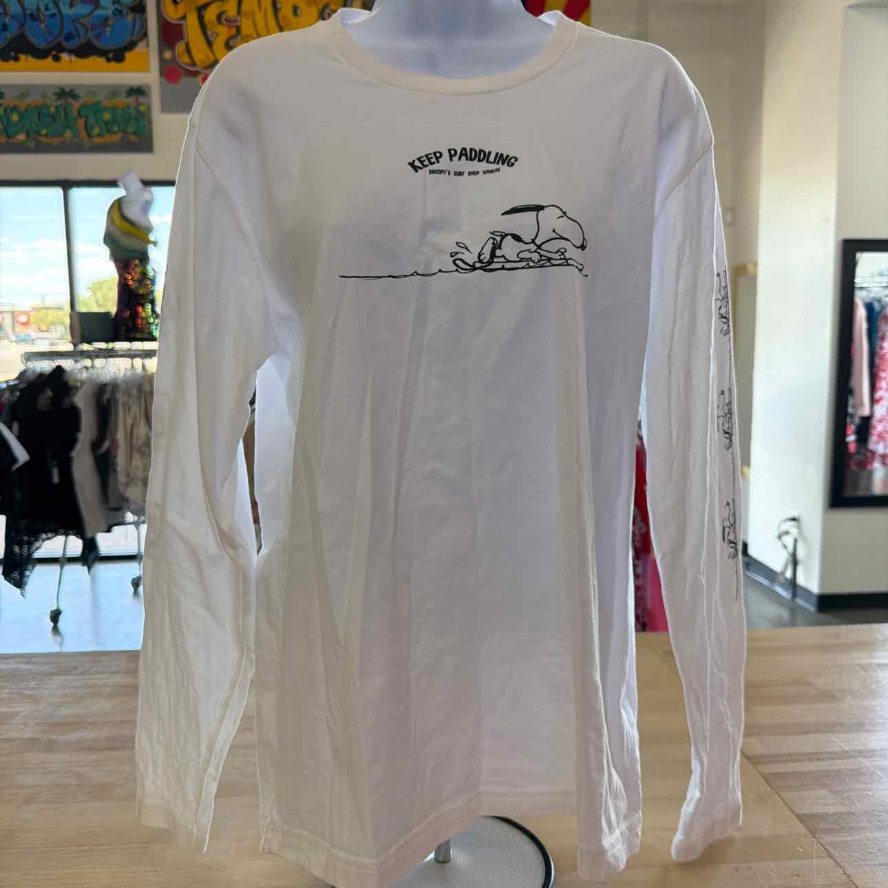 Peanuts Size M White Preloved Longsleeve