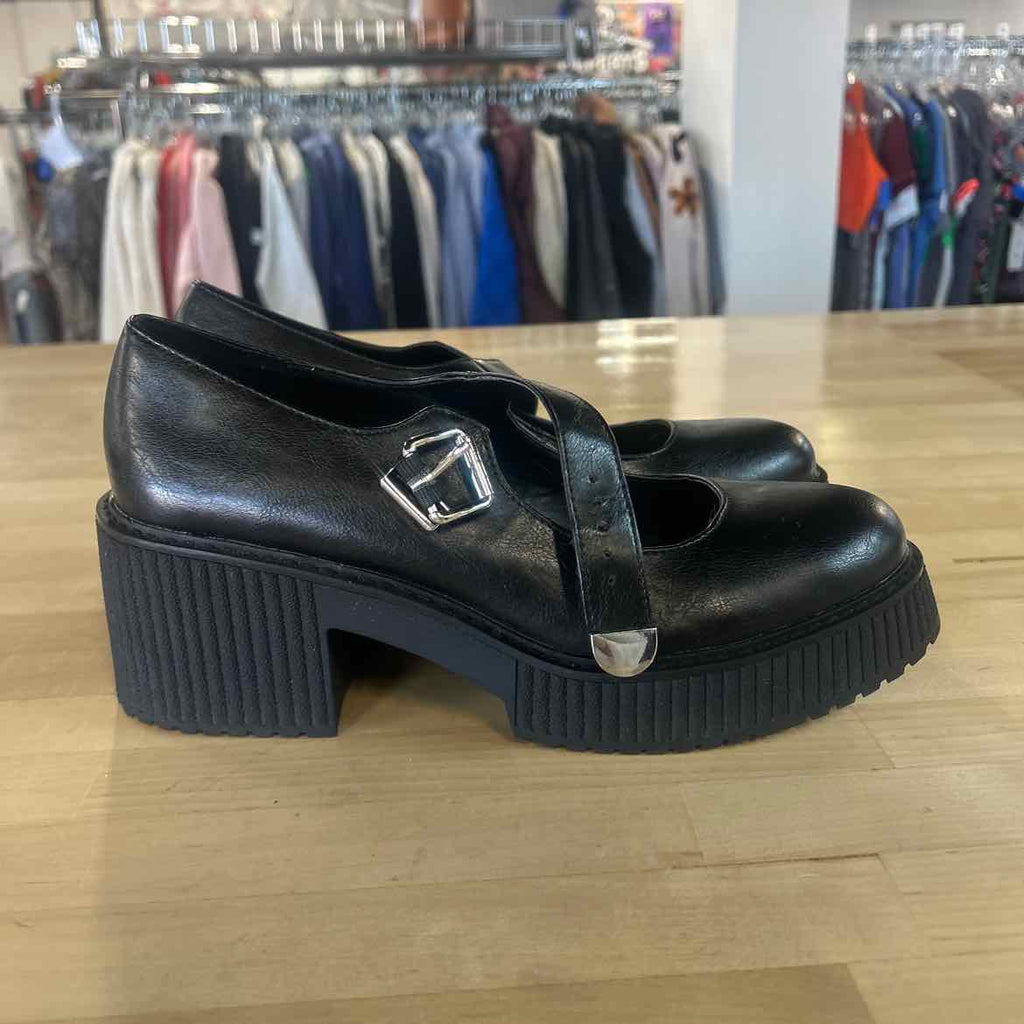 Dolce Vita Size 9.5 Black Preloved Loafers