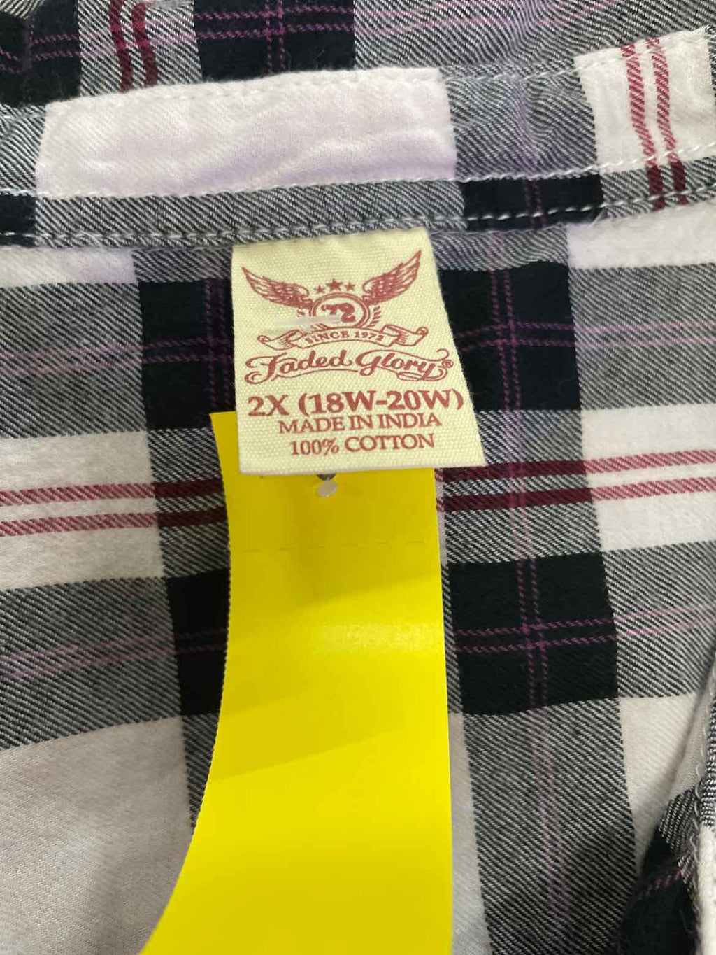 FadedGlory Size 2X BLACK & WHITE Button Down Shirt