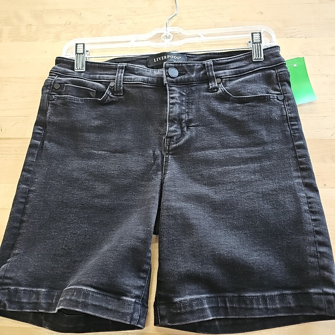 Liverpool Women Size 4 Black Denim Preloved Shorts