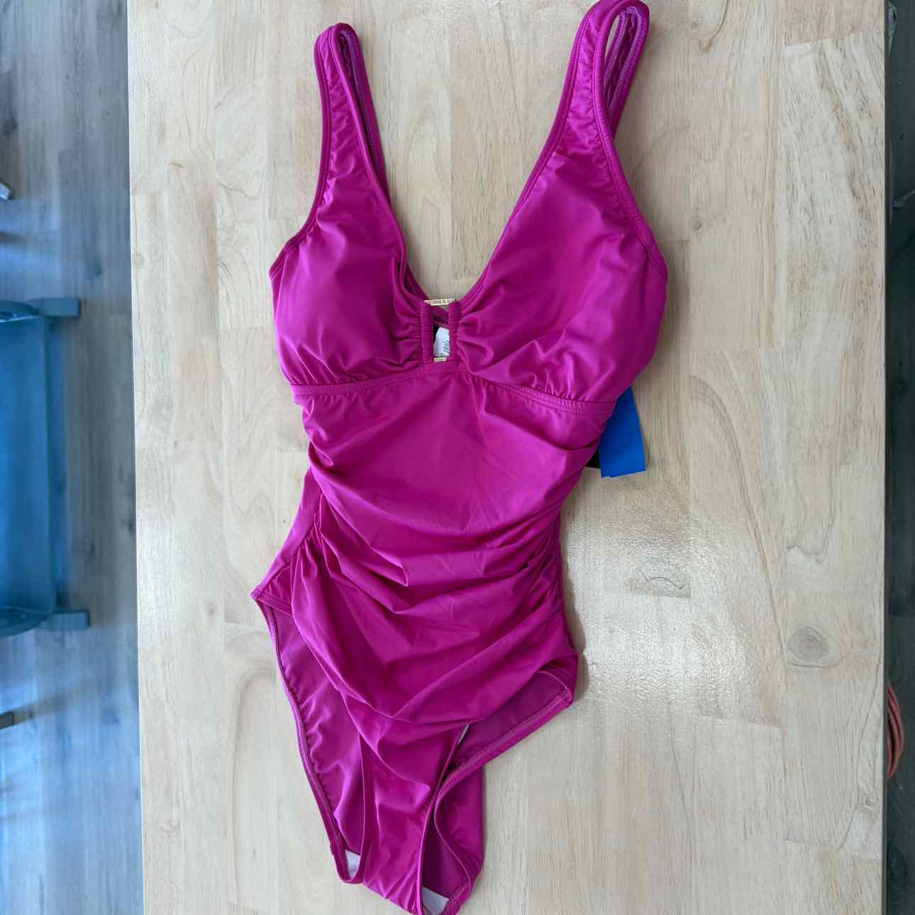Lauren Ralph Lauren Ring Over the Shoulder Tummy Control One Piece Swimsuit - Fr