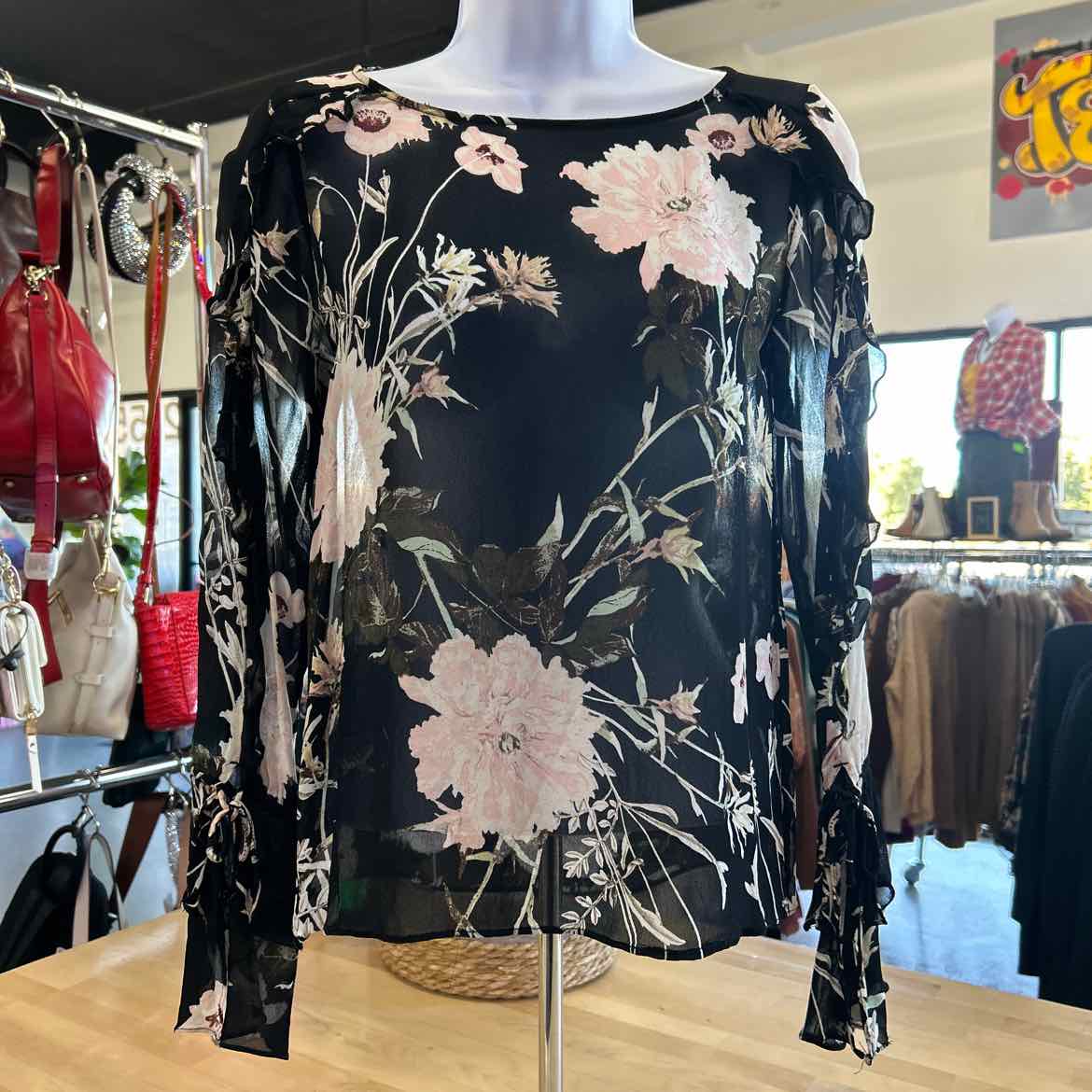 Lucky Brand Size XS Black T-shirt