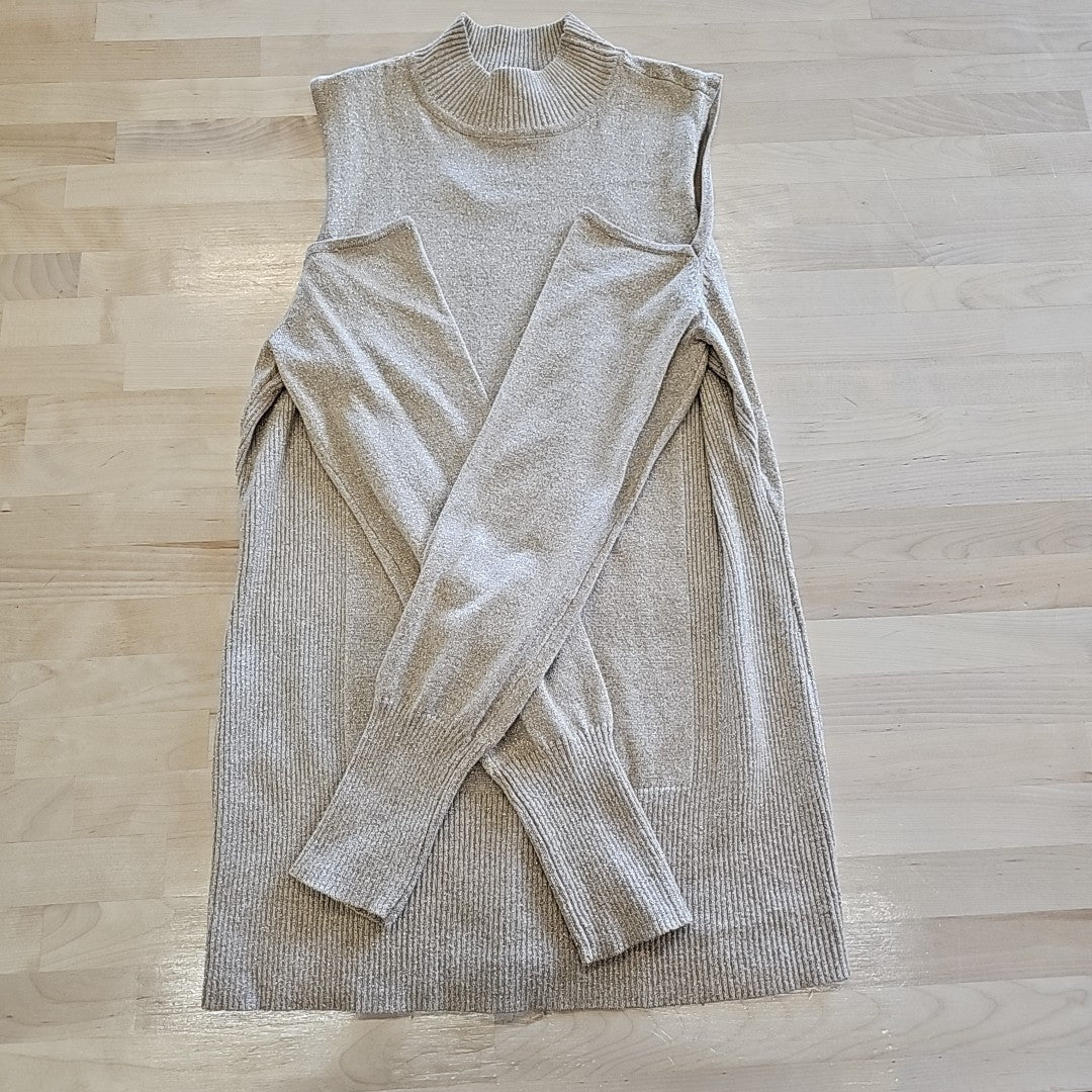 Cache Size XL Gold Longsleeve