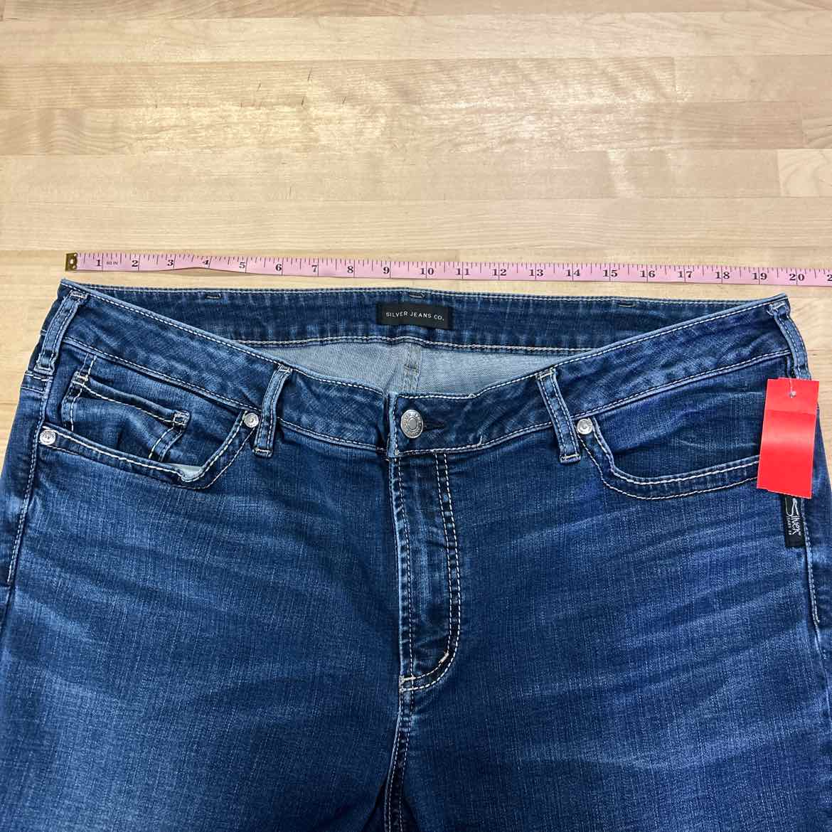 Silver Jean Co. Size 20 Blue Denim Preloved Jeans