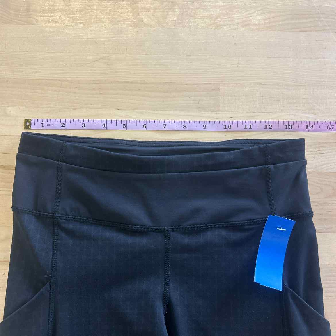 LuluLemon Size 6 Black Preloved Leggings