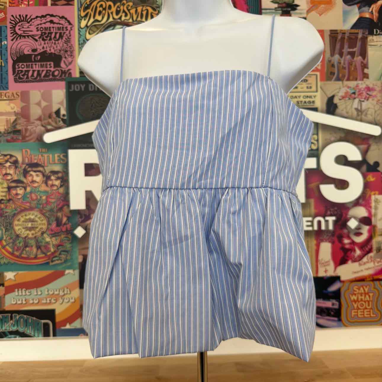 Madden Girl Size L Poplin Bubble Tank Top