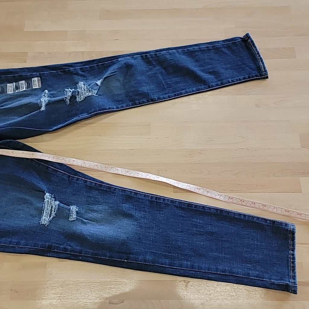 Levi's Size 30 311 Shaping Skinny Blue Jeans