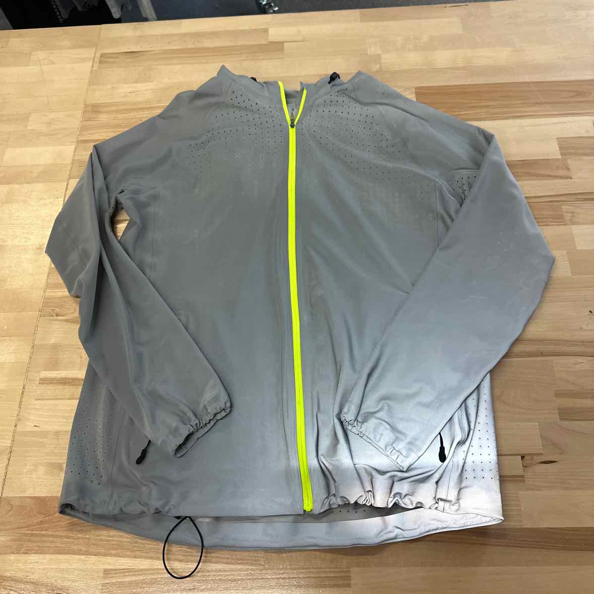 Nike Size L Gray MENS Athletic Jacket