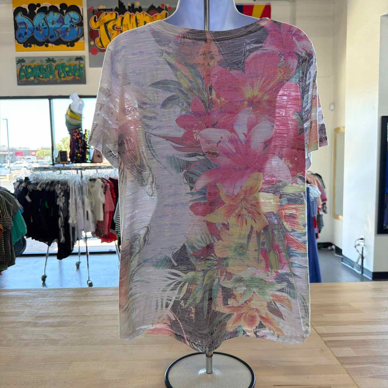 Sedona Size L Pink Preloved Shirt