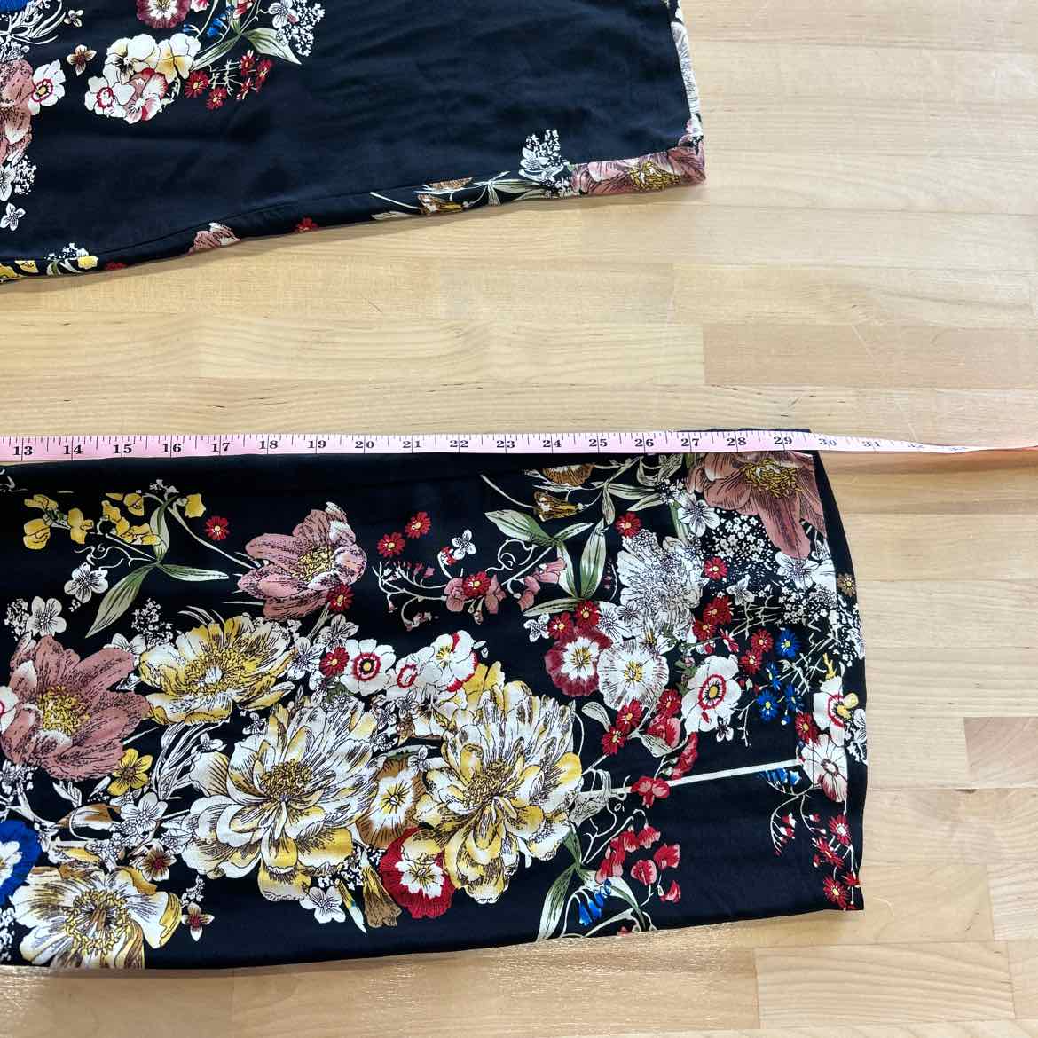 Elie Size XS Black Pants
