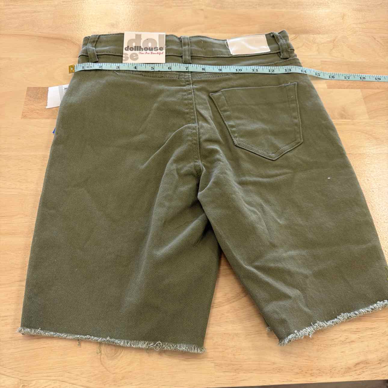 dollhouse Women Size 24 Green New Shorts