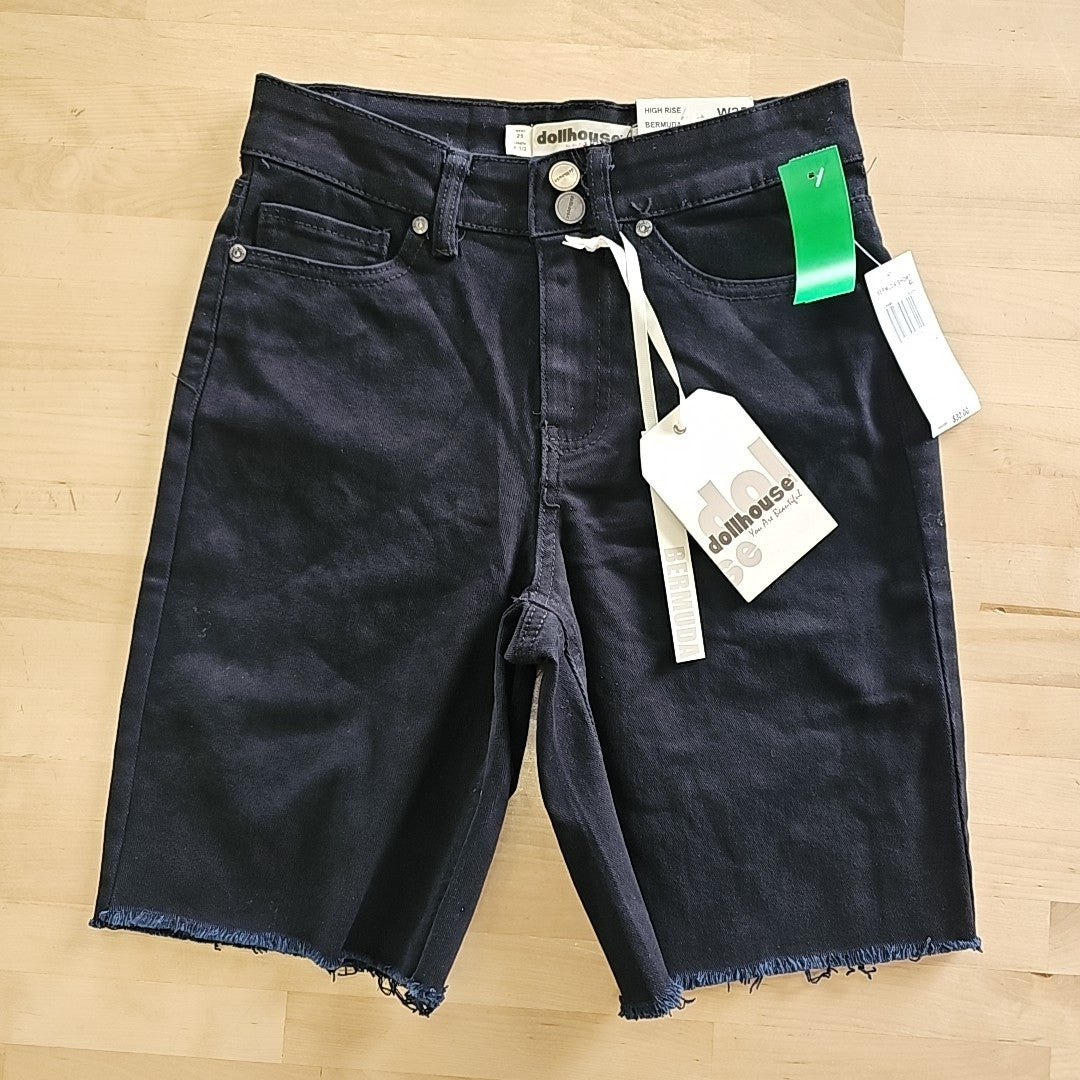 Dollhouse Juniors' High-Rise Frayed Bermuda Shorts - Black - 1/2