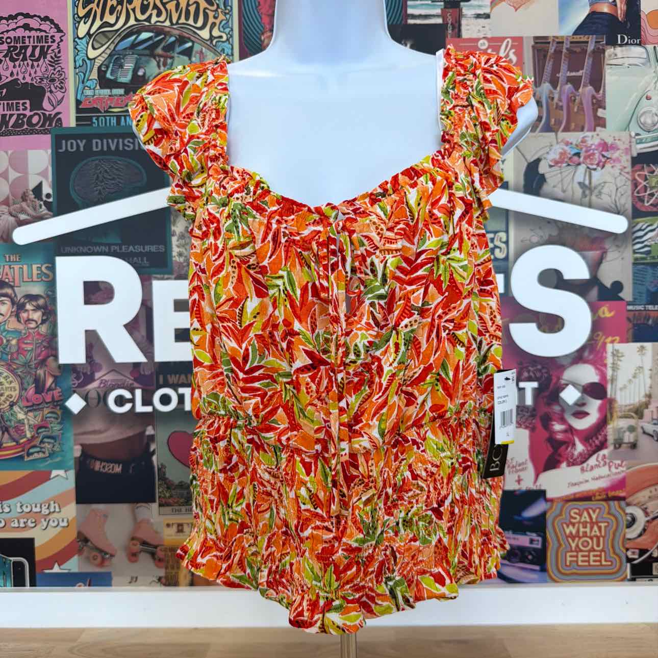 BCX Size XL Printed Sleeveless Top