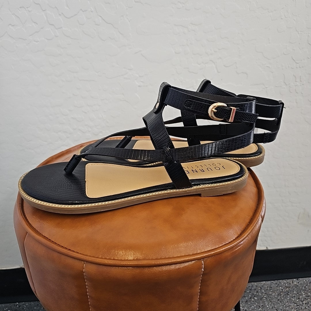 Journee Collection Shoe Size 8.5 Black Heels