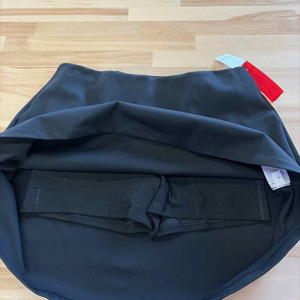 Gap Size S Black New Athletic Skort