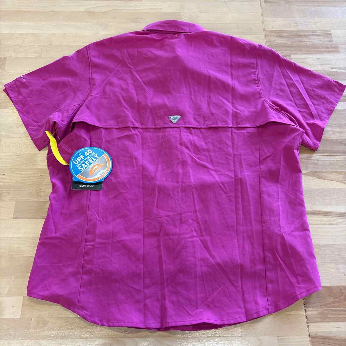 Columbia Size XL Pink Button Down Shirt