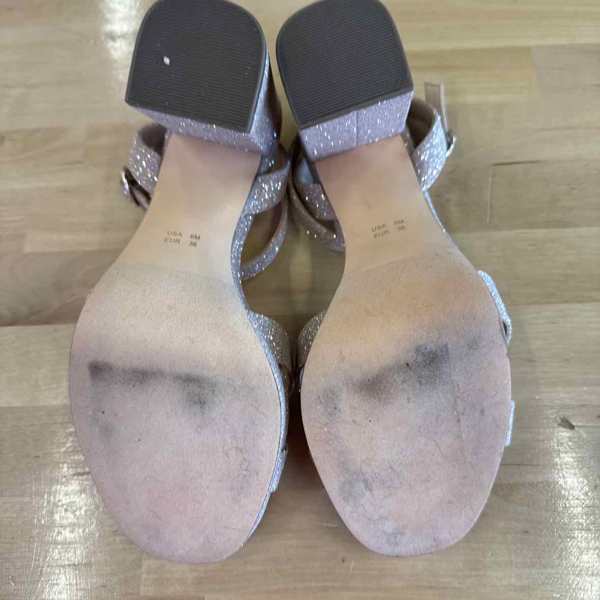 Nina Size 6 Rose Gold Glitter Preloved Heeled Sandals