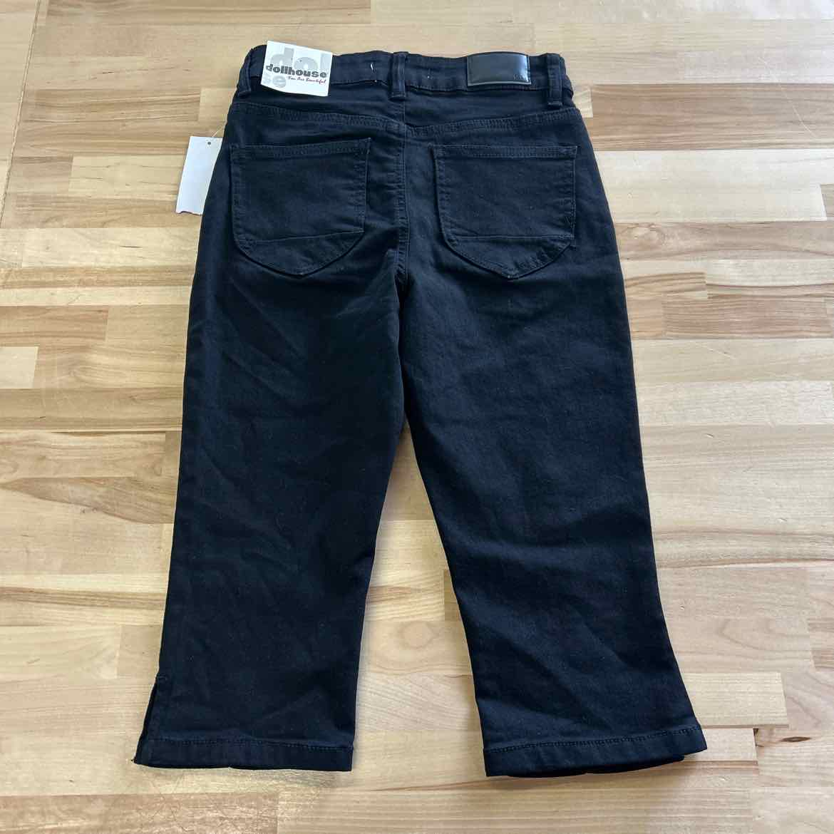 Dollhouse Juniors' Seam Front High-Rise Capri Jeans - Pure Black